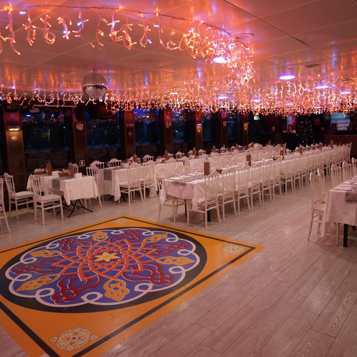 Elite Dinner Cruise - Bosphorus dinner cruise experience image 28